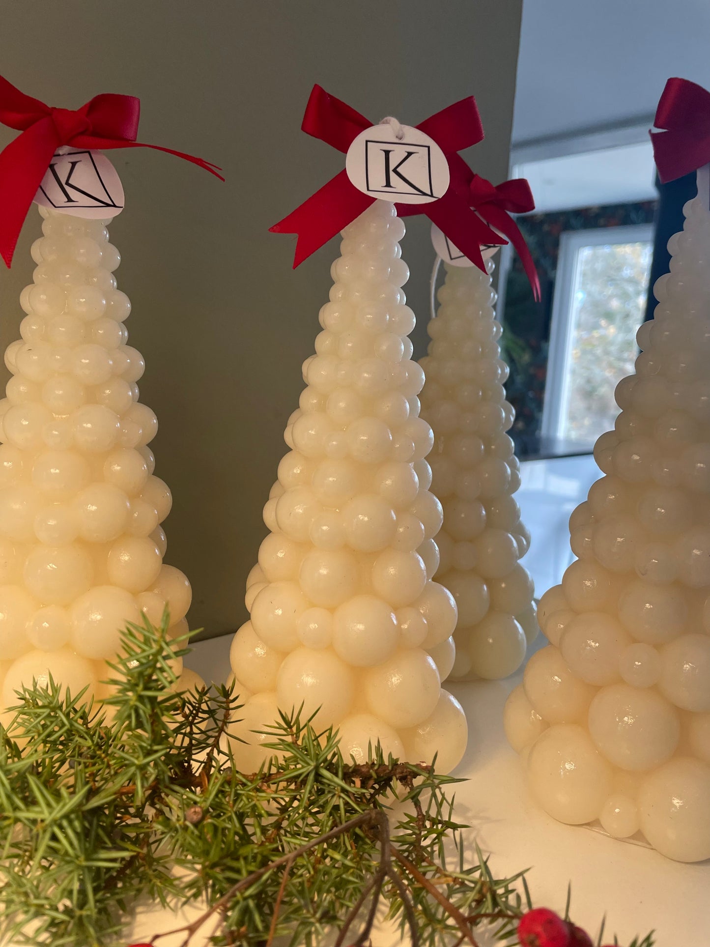 Beeswax Candle Bubble Christmas Tree - Elegant & Unique Holiday Decor